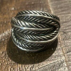 Silver tone Palm Leaf Ring